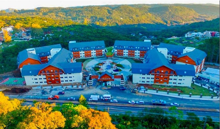Quarto familia Golden Gramado Resort Laghetto
