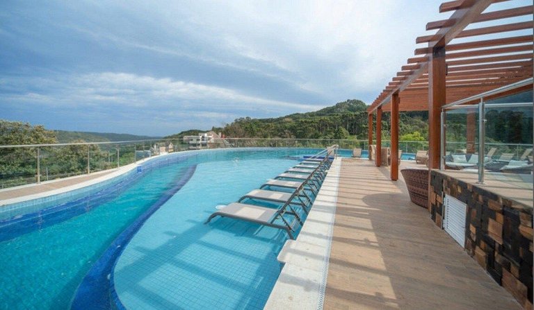 Quarto familia Golden Gramado Resort Laghetto