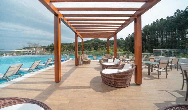Quarto familia Golden Gramado Resort Laghetto