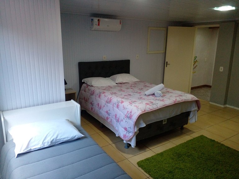 Casa dos Pinheiros I