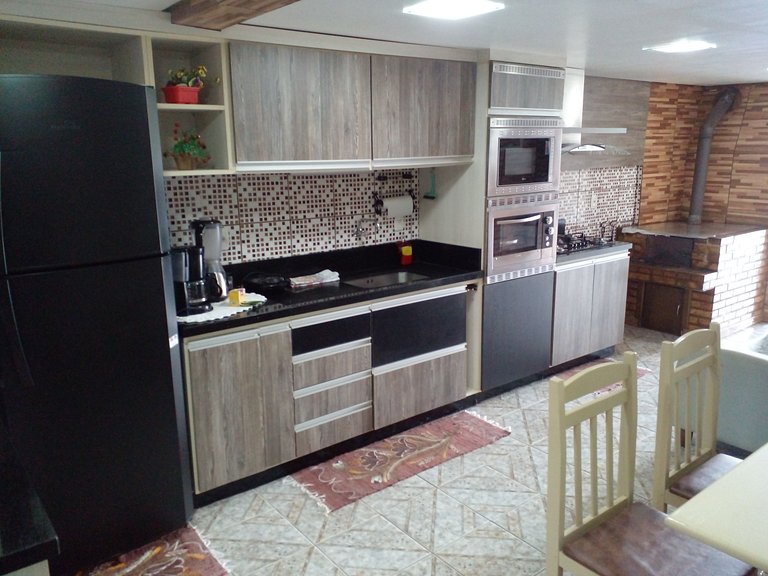 Casa dos Pinheiros I
