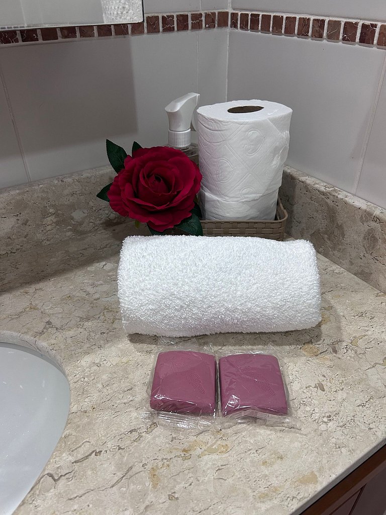Apartamento em Condomínio By Cia da Temporada