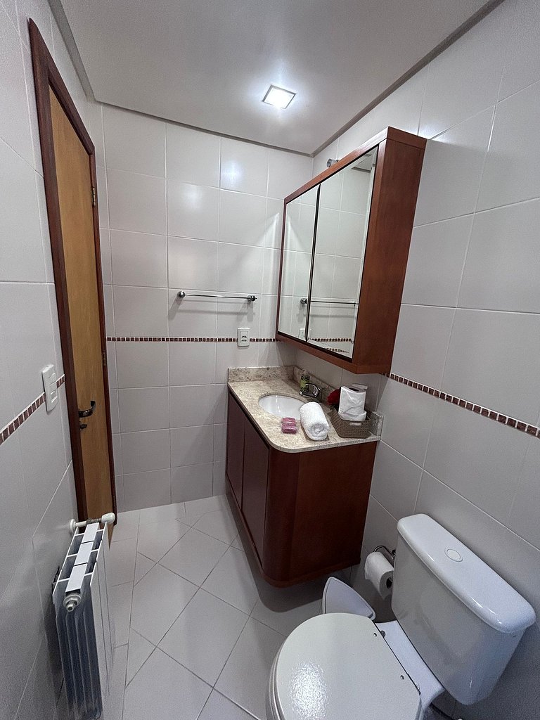 Apartamento em Condomínio By Cia da Temporada