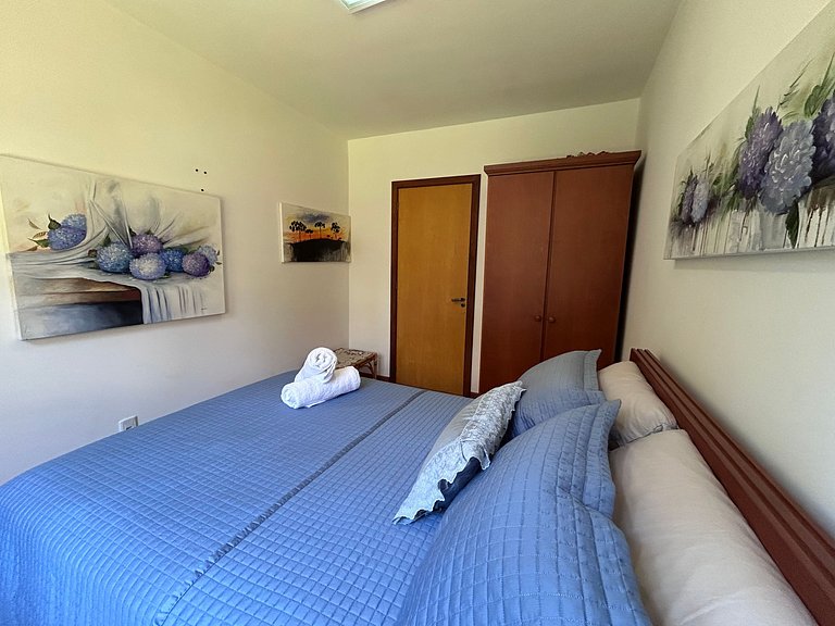 Apartamento em Condomínio By Cia da Temporada