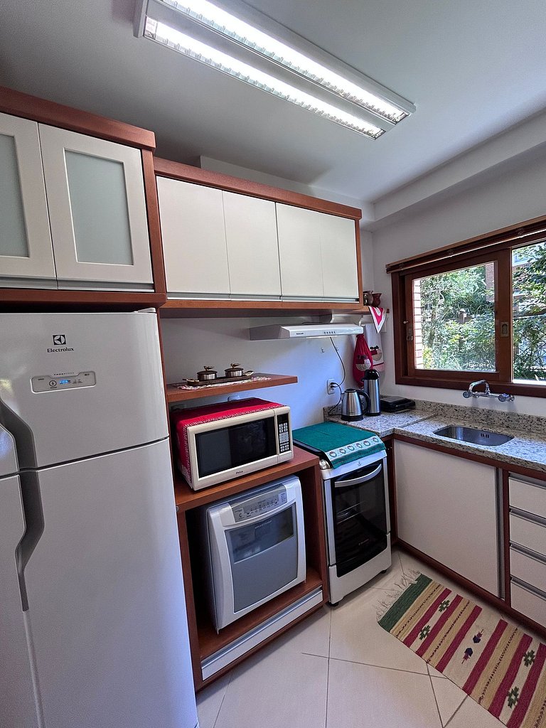 Apartamento em Condomínio By Cia da Temporada