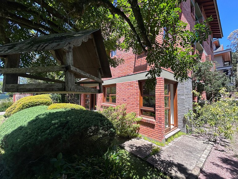 Refúgio Perfeito dentro do Cond Lage de Pedra