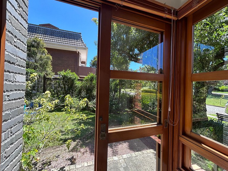 Refúgio Perfeito dentro do Cond Lage de Pedra