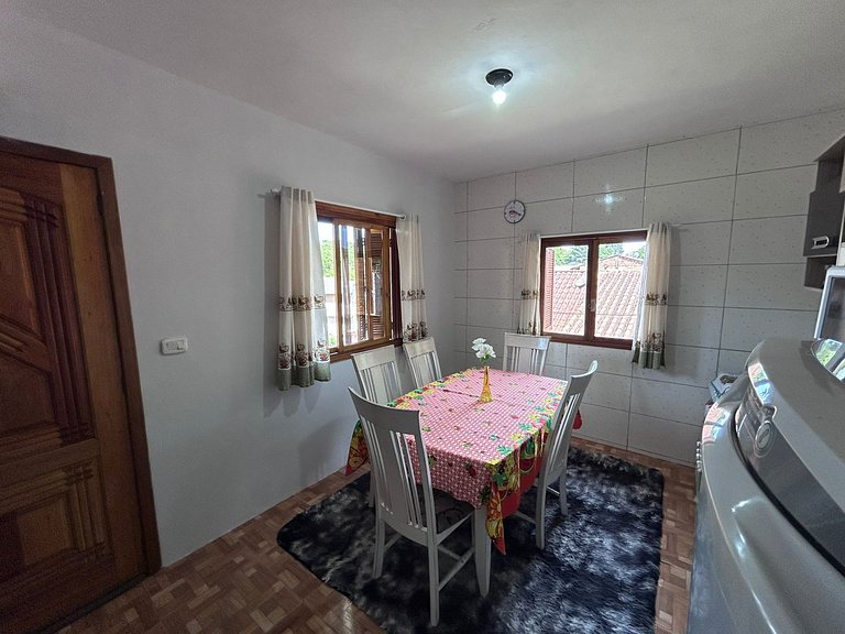 Casa Completa para 6 Pessoas em Canela