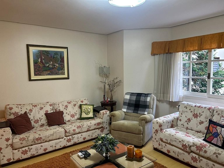 Ape Centro Gramado 6 Pax 2 Suites Prox Rua Torta