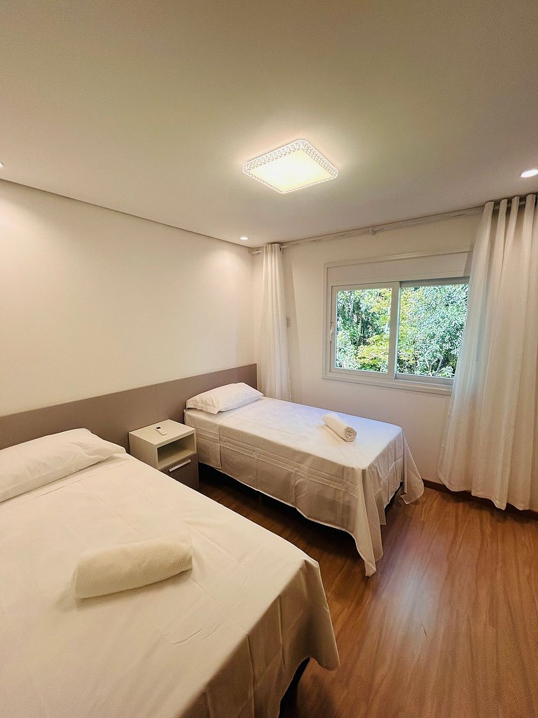 Ape Gramado 5 Pessoas Suite Churrasqueira Garagem