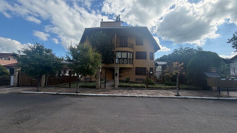 Apartamento no centro de Gramado Ile De France